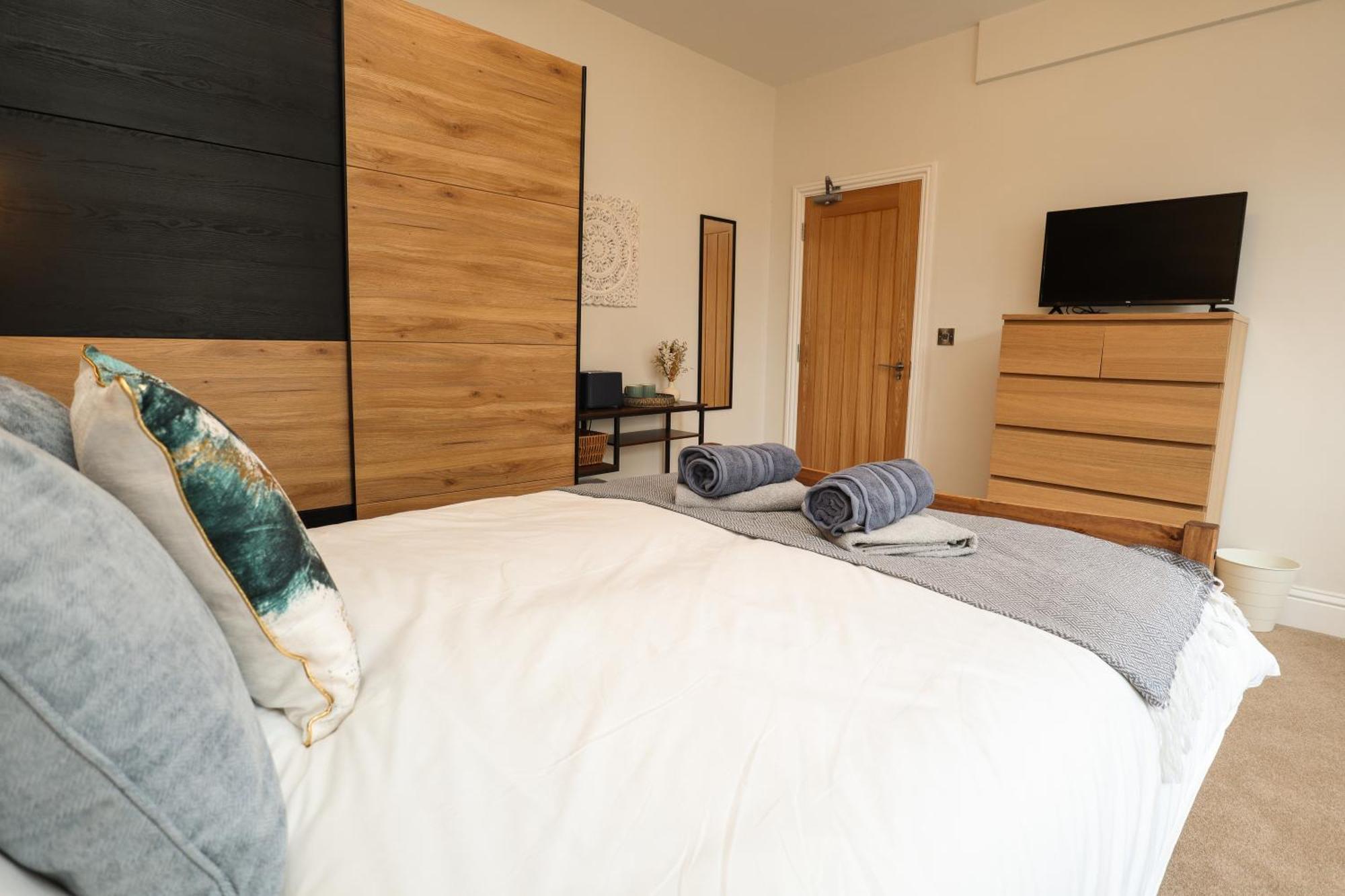 Aqua Nest Eastbourne - En-Suite, Free Parking, Kitchen Exterior photo